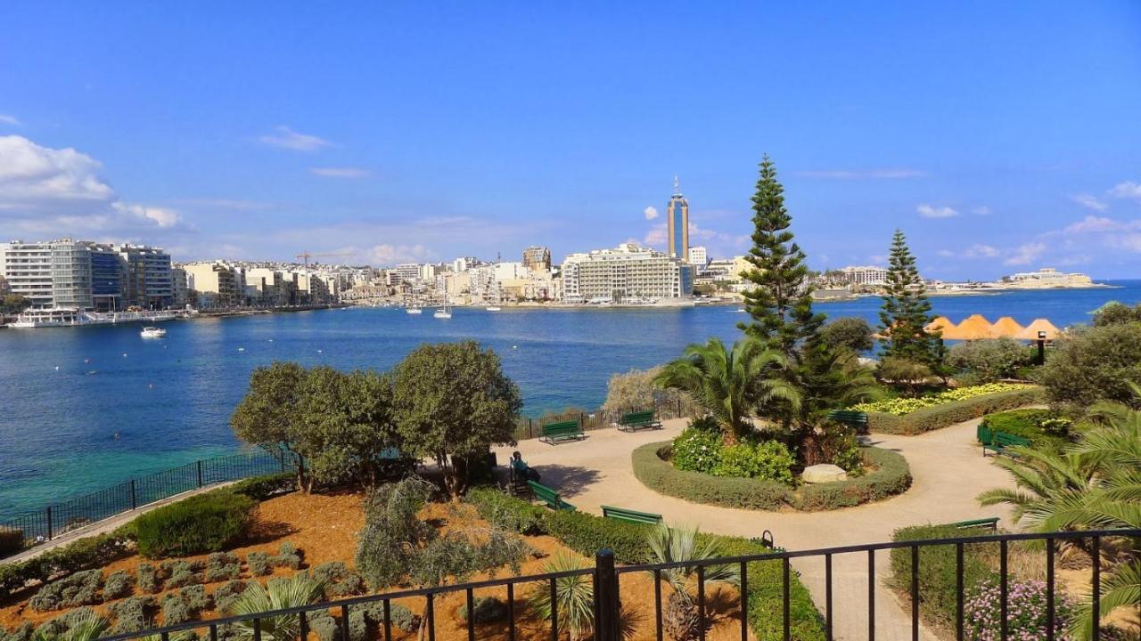 Marvellous Apartment With Valletta And Harbour Views Sliema Eksteriør bilde