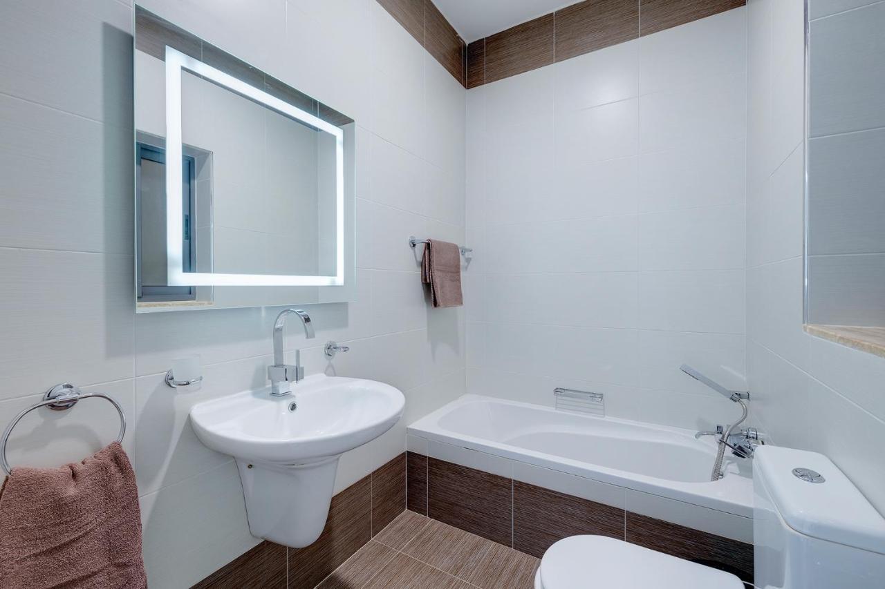Marvellous Apartment With Valletta And Harbour Views Sliema Eksteriør bilde