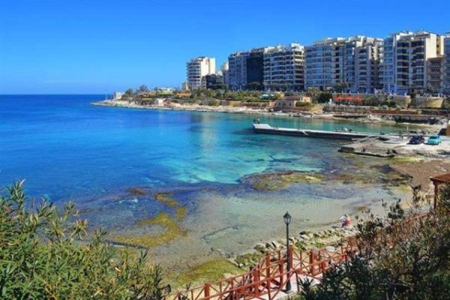 Marvellous Apartment With Valletta And Harbour Views Sliema Eksteriør bilde