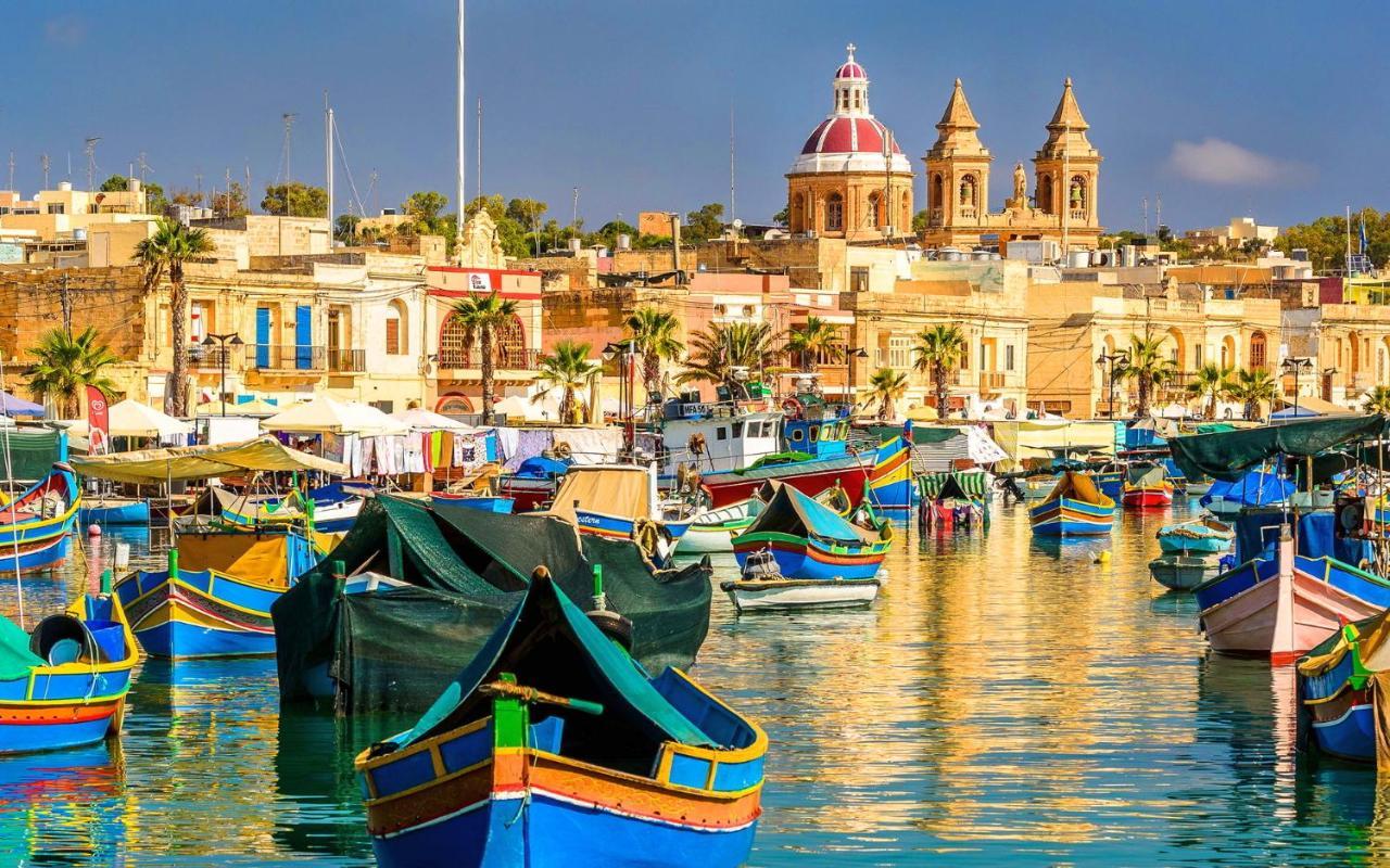 Marvellous Apartment With Valletta And Harbour Views Sliema Eksteriør bilde