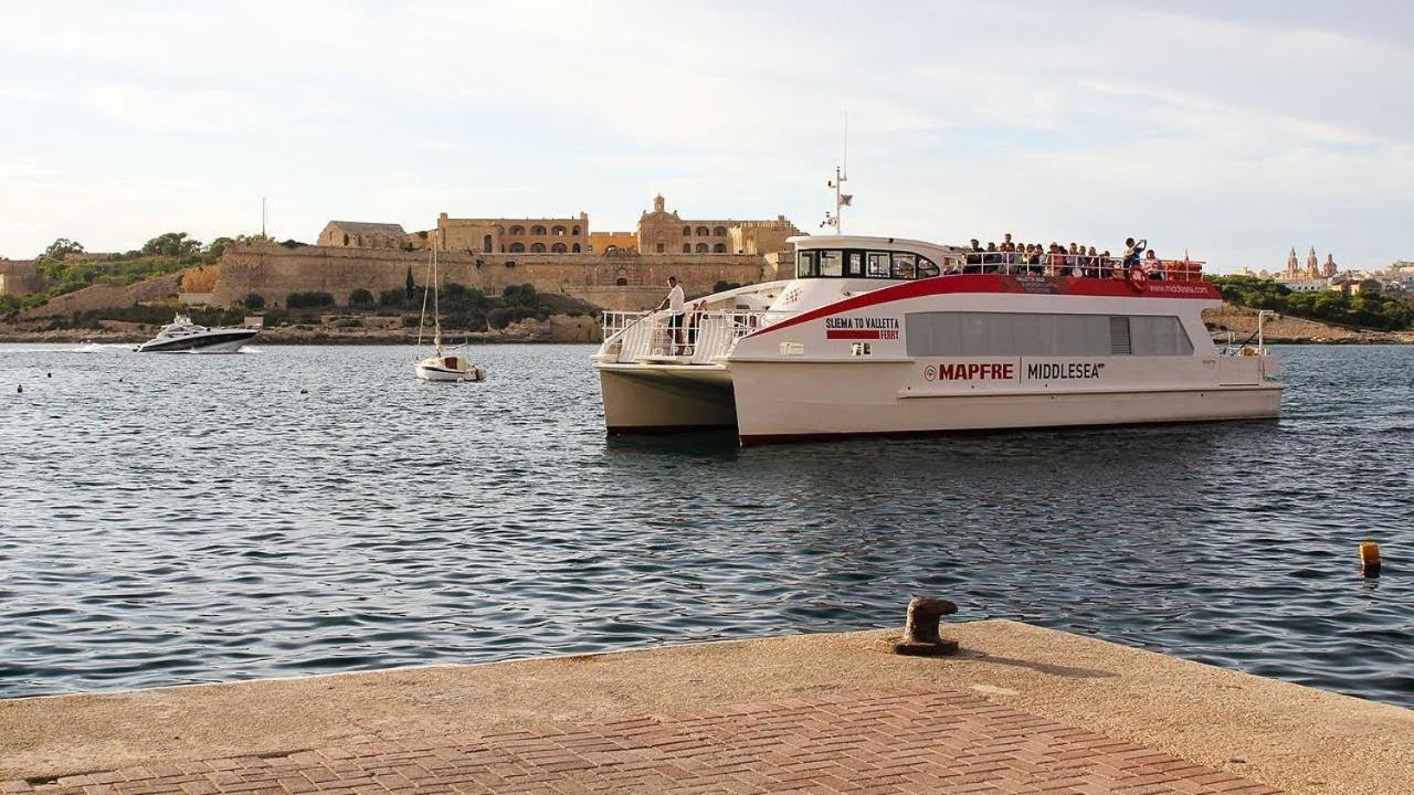 Marvellous Apartment With Valletta And Harbour Views Sliema Eksteriør bilde